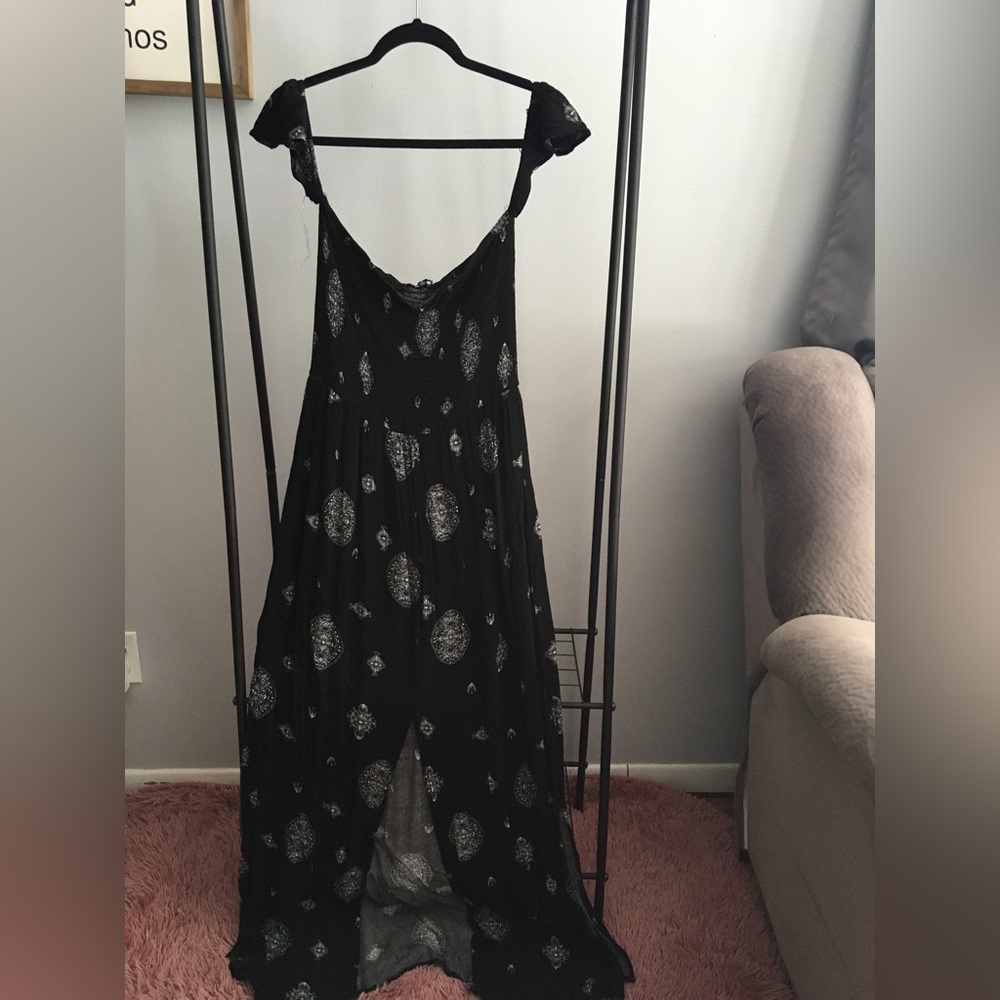 Shinestar Black Patterned Maxi XL